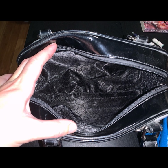 Brand new Serenade Beverly Hills Collection Purse - Picture 3 of 4